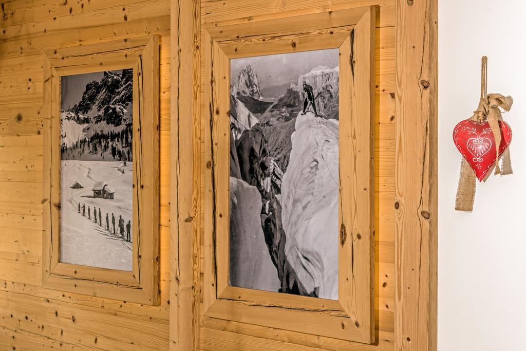 Hotel Garni Lastei Pozza di Fassa Eksteriør billede